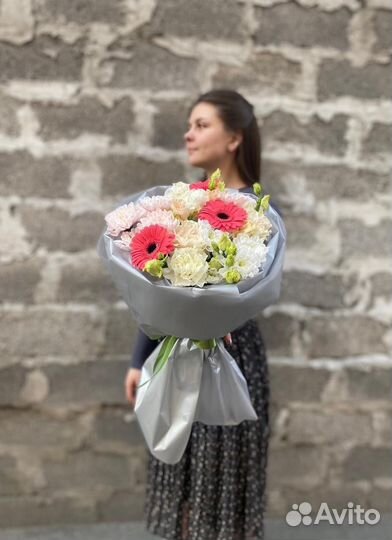 Букеты кругляши. Цветы. Доставка