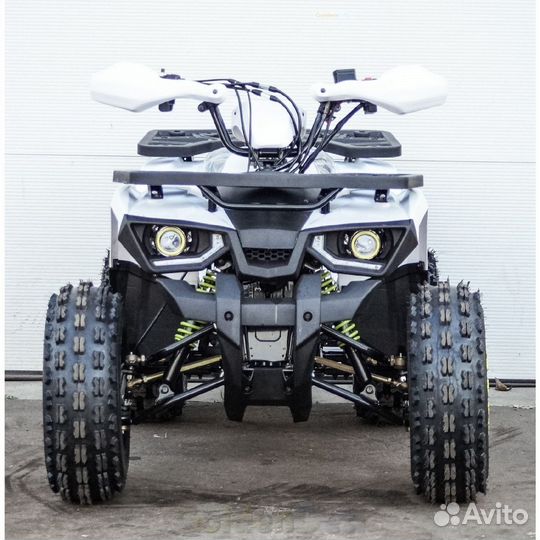 Квадроцикл Avantis Hunter LUX New белый