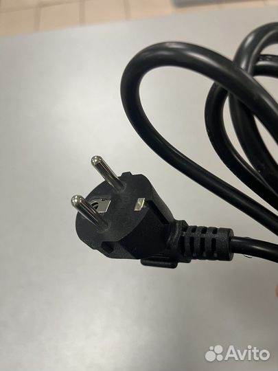 Кабель для компьютера