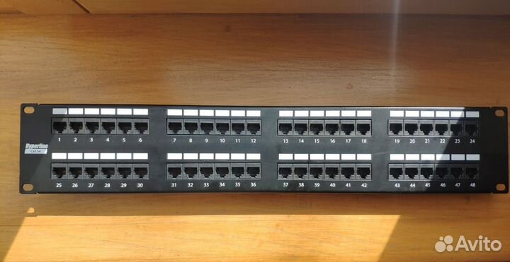 Патч панель Hyperline 48 портов категория 5e