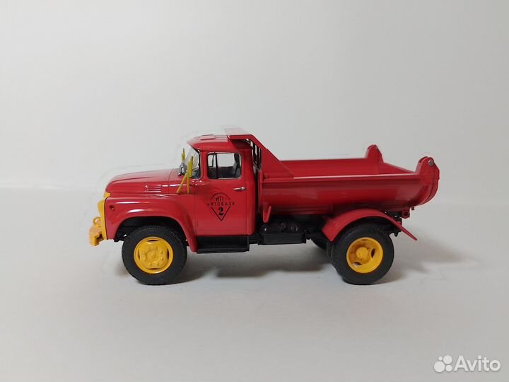 Зил-ммз-555 Автоистория 1:43