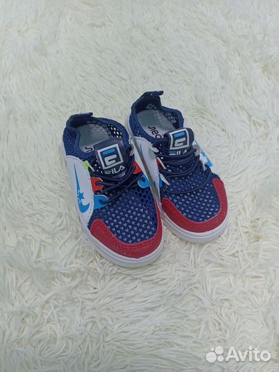 Кроссовки Кеды