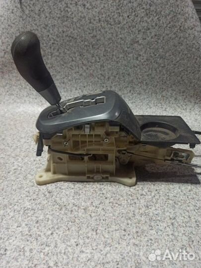 Кулиса АКПП с тросом Kia Rio 3