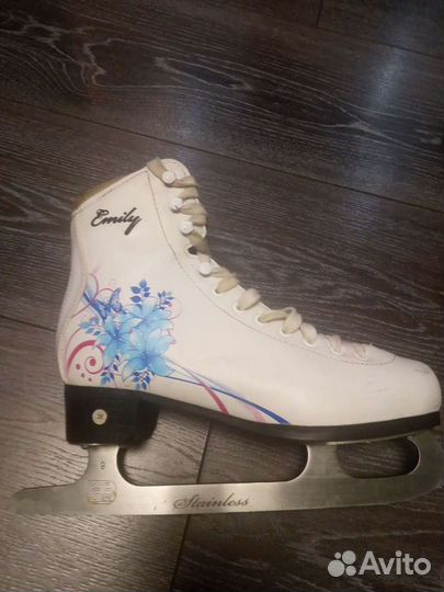 Коньки фигурные