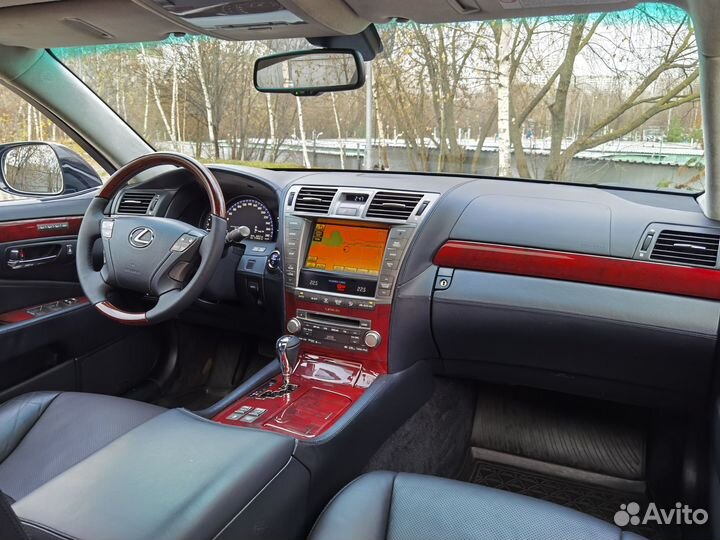 Lexus LS 5.0 CVT, 2010, 214 600 км