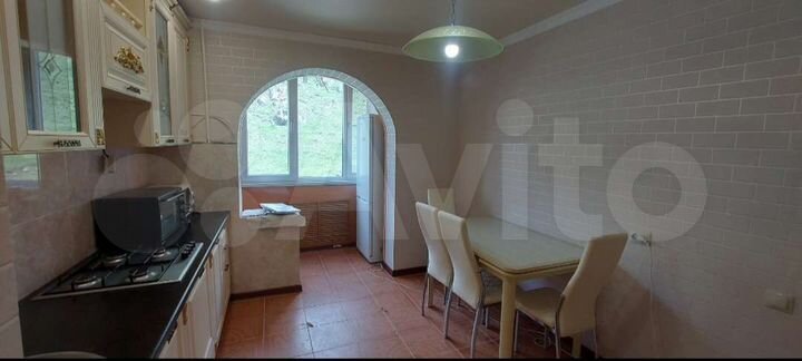 3-к. квартира, 72 м², 9/9 эт.