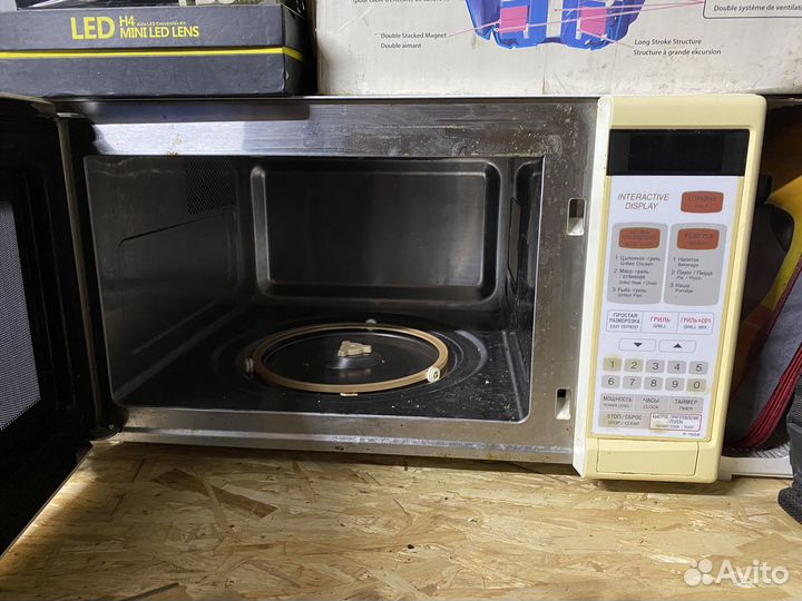 Микроволновая печь sharp не работает