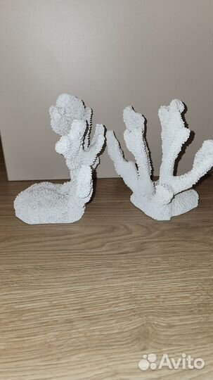 Подставка под книги,кораллы