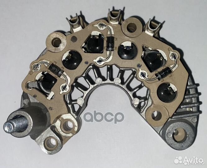 Universal 333437 cargo