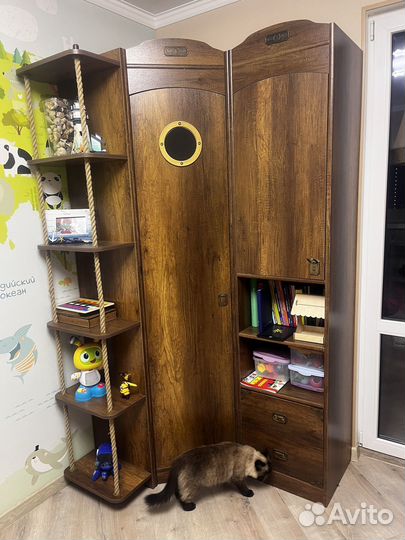 Детский мебельный гарнитур