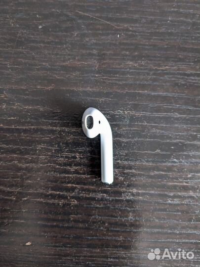 Левый наушник Airpods 2.0 оригинал