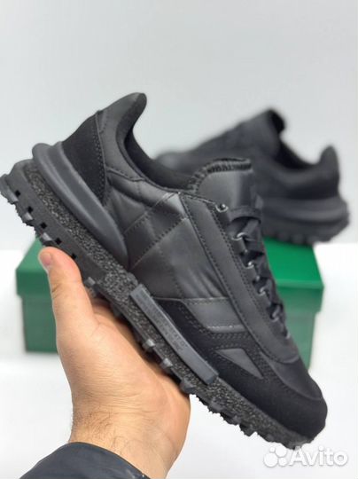 Кроссовки Lacoste комфортные