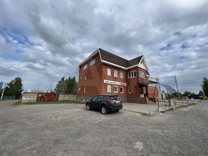 Здание, 700 кв. м. с земельным участком 16 соток
