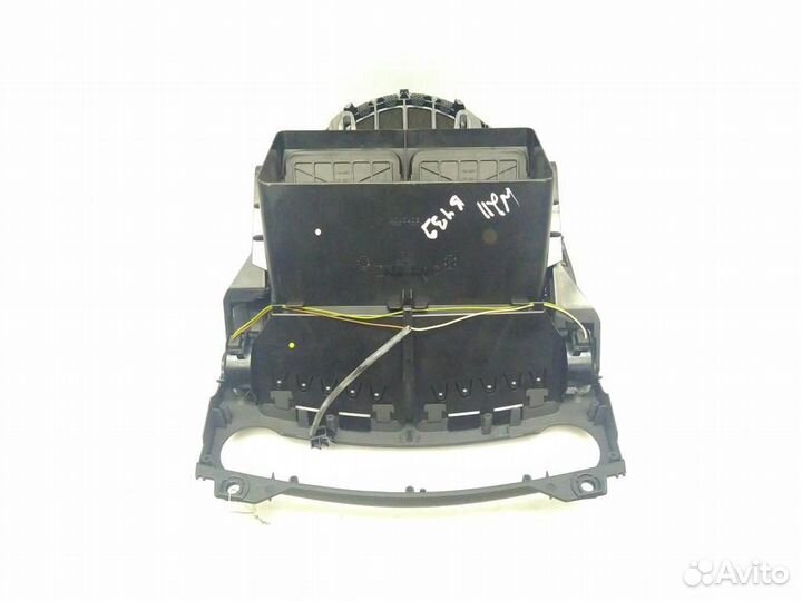 Дефлектор обдува салона Mercedes-Benz E-Класс