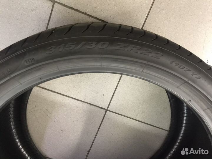 Pirelli P Zero 315/30 R22