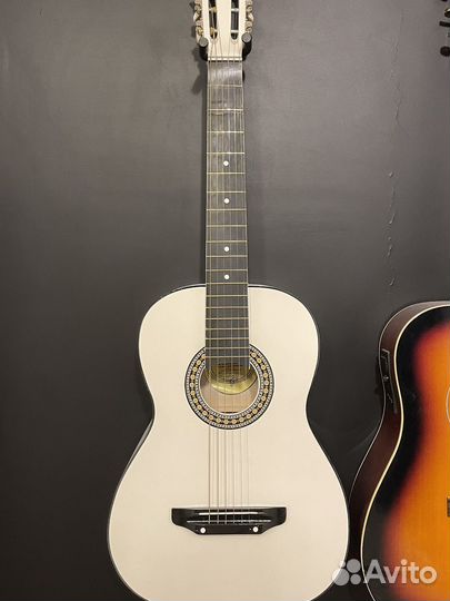 Акустическая гитара «тим»