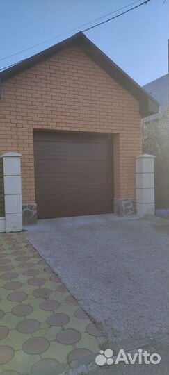 Гаражные секционные ворота