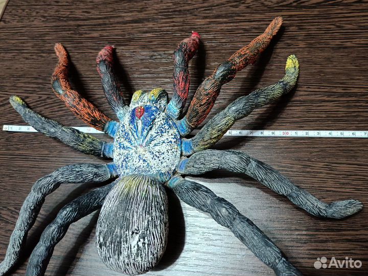 Паук большой резиновый