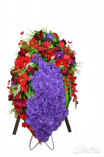 Ритуальные венки, корзины. Живые цветы