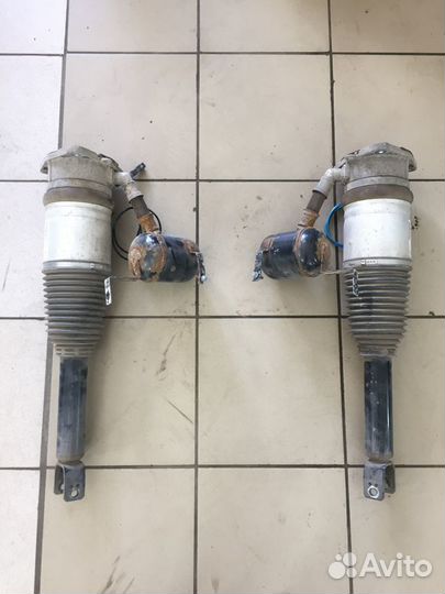 Пневмобаллон задний audi A8 D3 quattro