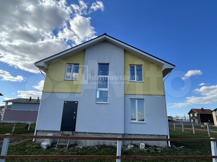 Коттедж 136 м² на участке 6 сот.