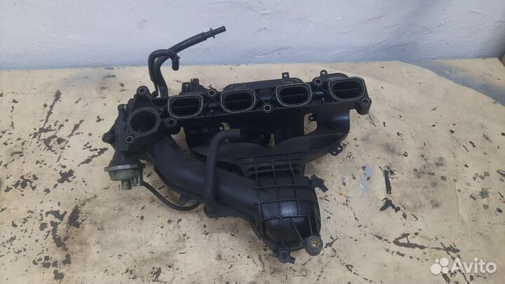 Коллектор впускной mazda 6 gg 1.8