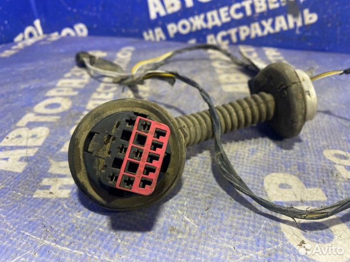 Проводка двери Ford Focus 1 седан 2003