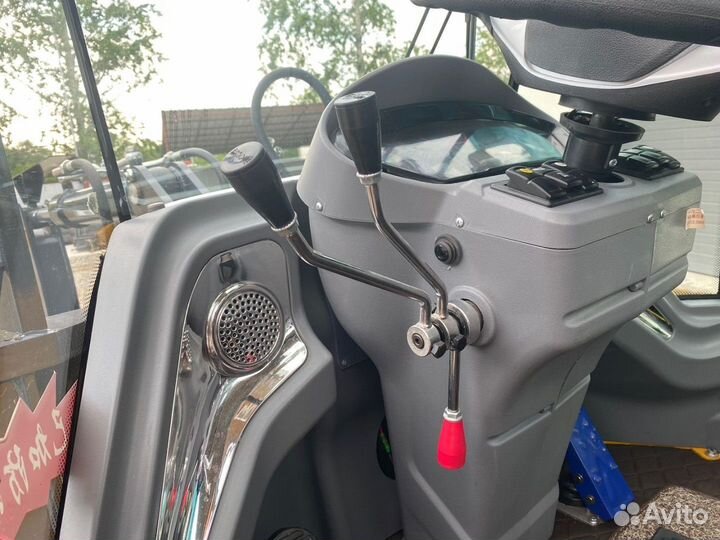 Фронтальный погрузчик Molot ZL28, 2024