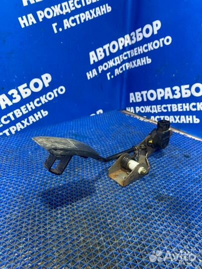 Педаль газа Nissan Almera Classic седан QG16DE