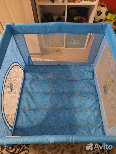 Манеж детский складной
