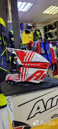 Шлем Airoh Wraap Broken