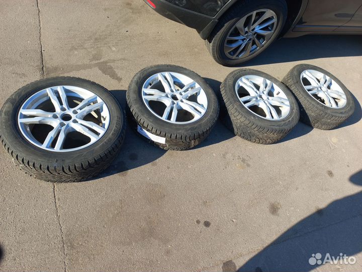 Зимняя резина с дисками r17