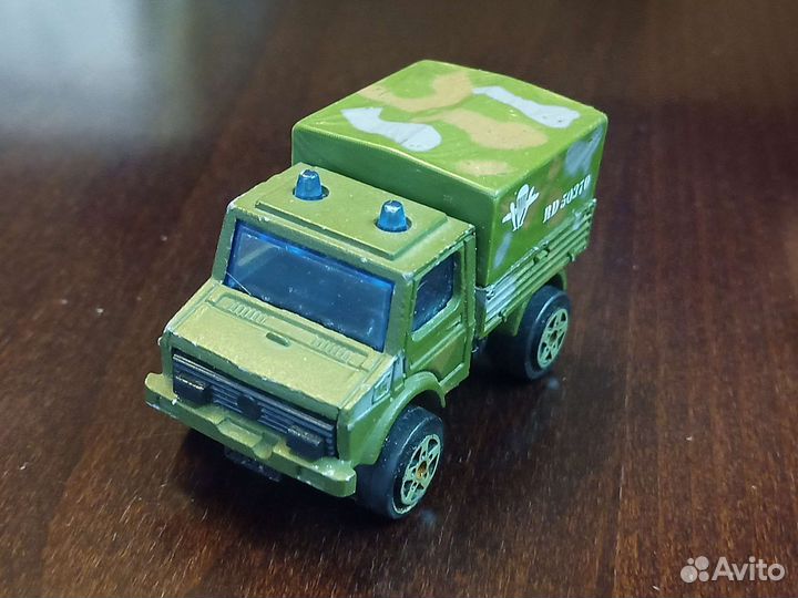 Танки и бронемашины 1:72