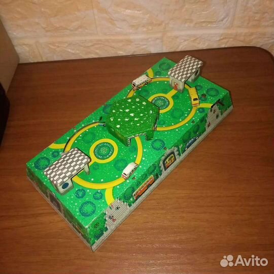 Игрушка заводная автодорога СССР