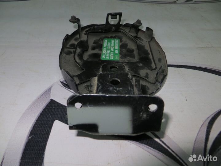 Лючок бензобака Mazda 3 BK Седан