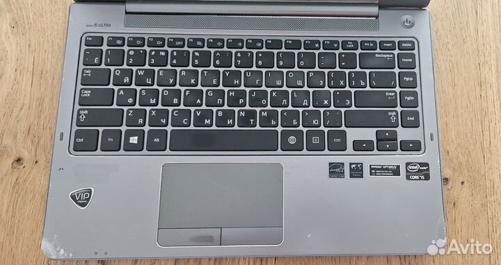 Ноутбук Samsung NP530U4C