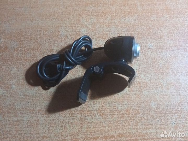 Веб-камера Defender G-Lens 323-1