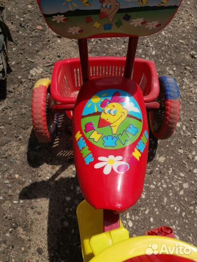 Детский трехколесный велосипед бу