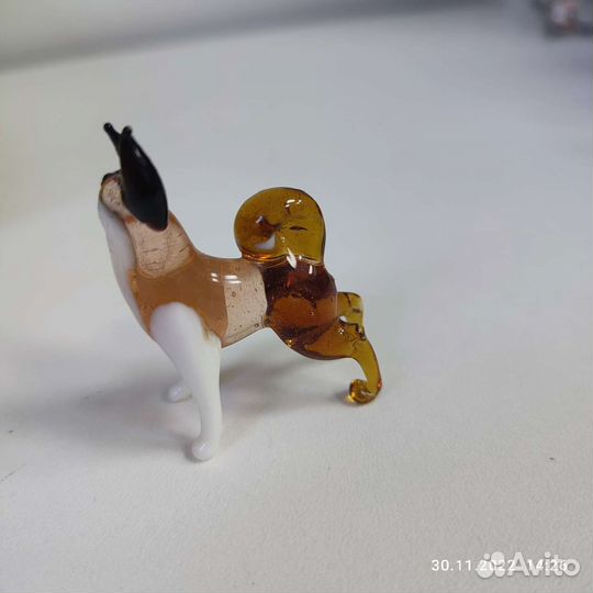 Стеклянные фигурки