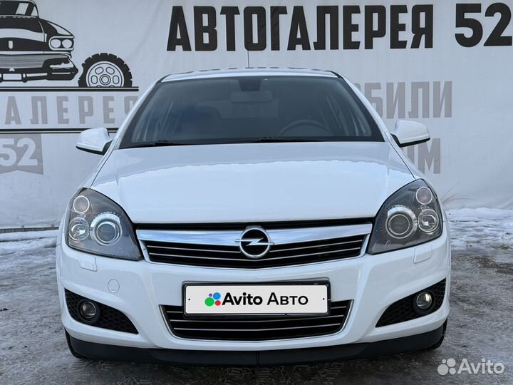 Opel Astra 1.8 AT, 2013, 74 089 км