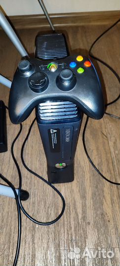 Игровая приставка xbox 360