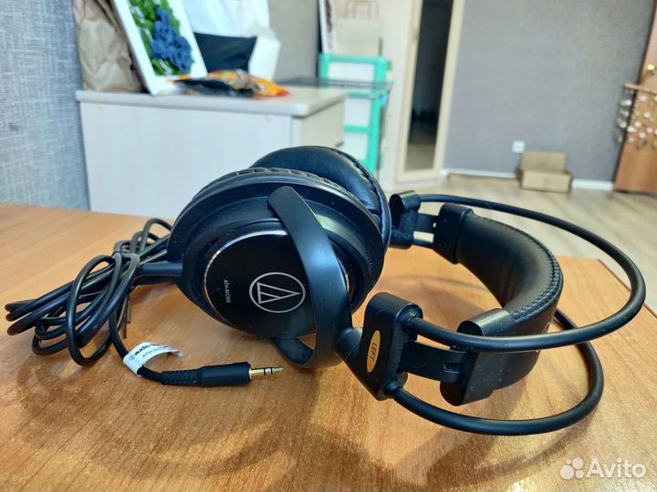 Audio-Technica ATH-AVC500