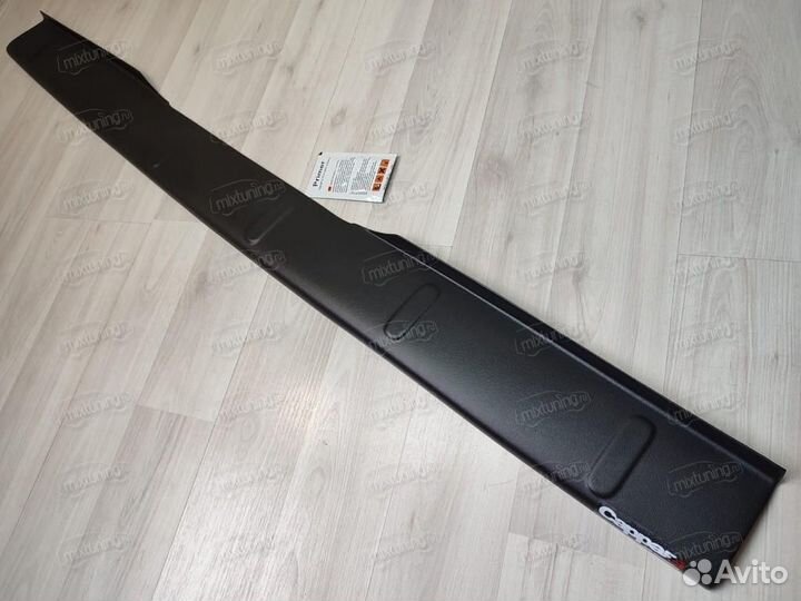 Накладка на задний бампер Mercedes Vito / W639