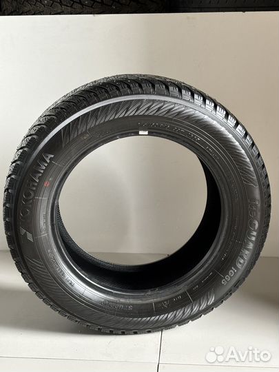 Yokohama Ice Guard IG65 215/60 R16