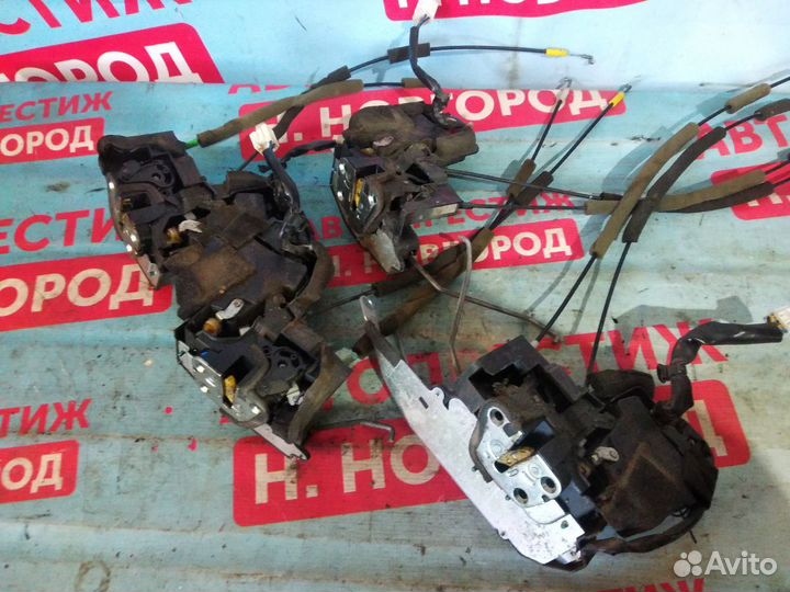 Замок двери Мазда сх 7