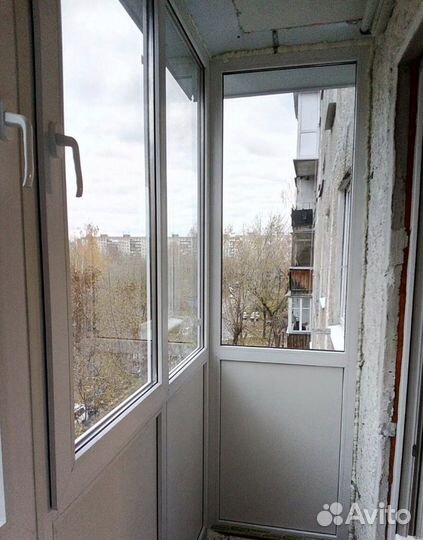 Пластиковое окно 700х1200