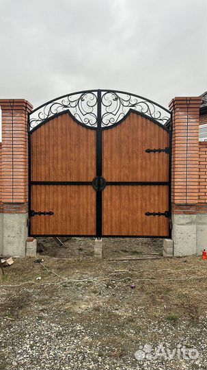 Ворота кованые