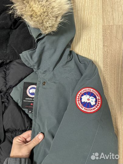 Пуховик Canada goose оригинал