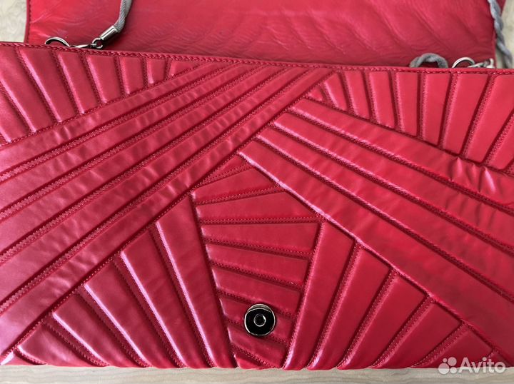 Клатч Valentino