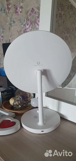 Зеркало настольное с подсветкой для макияжа